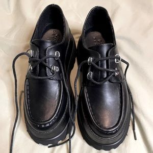 Chunky platform loafers